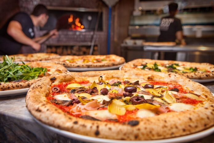 Mobile Wood Fired Pizza Catering Sydney